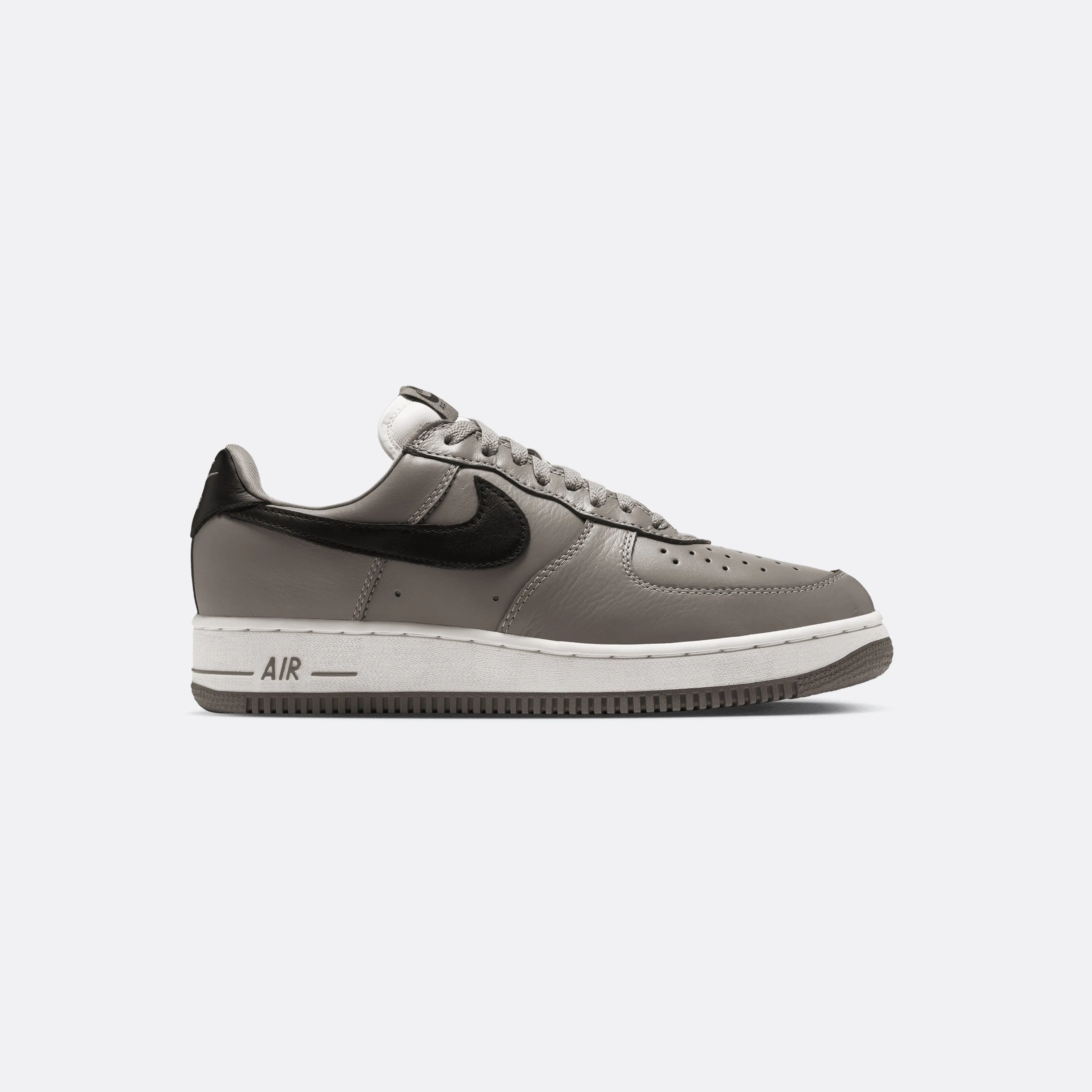 Image of Nike Air Force 1 '01 "Light Army"