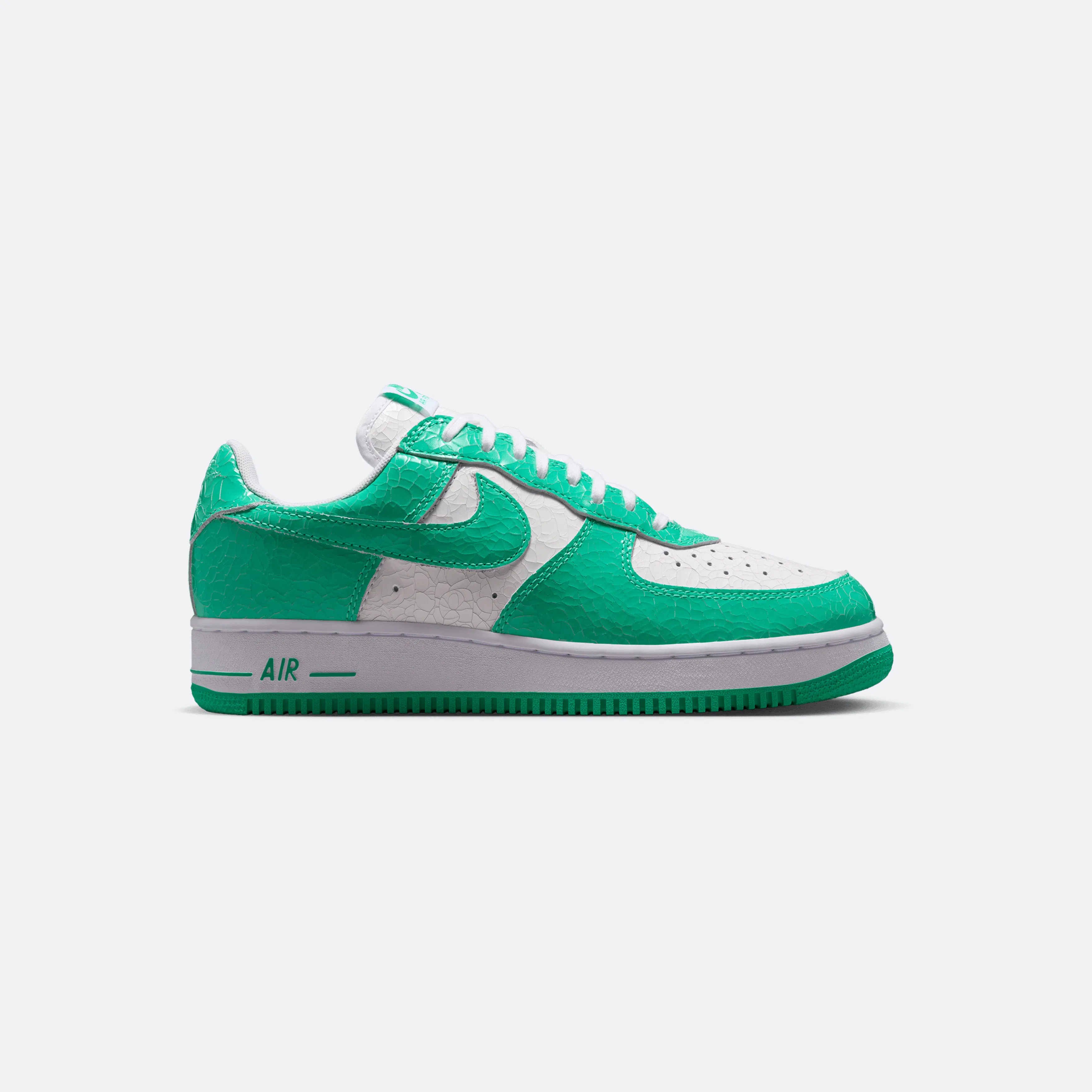 Image of Nike AF1 Cracked Leather "Menta White"