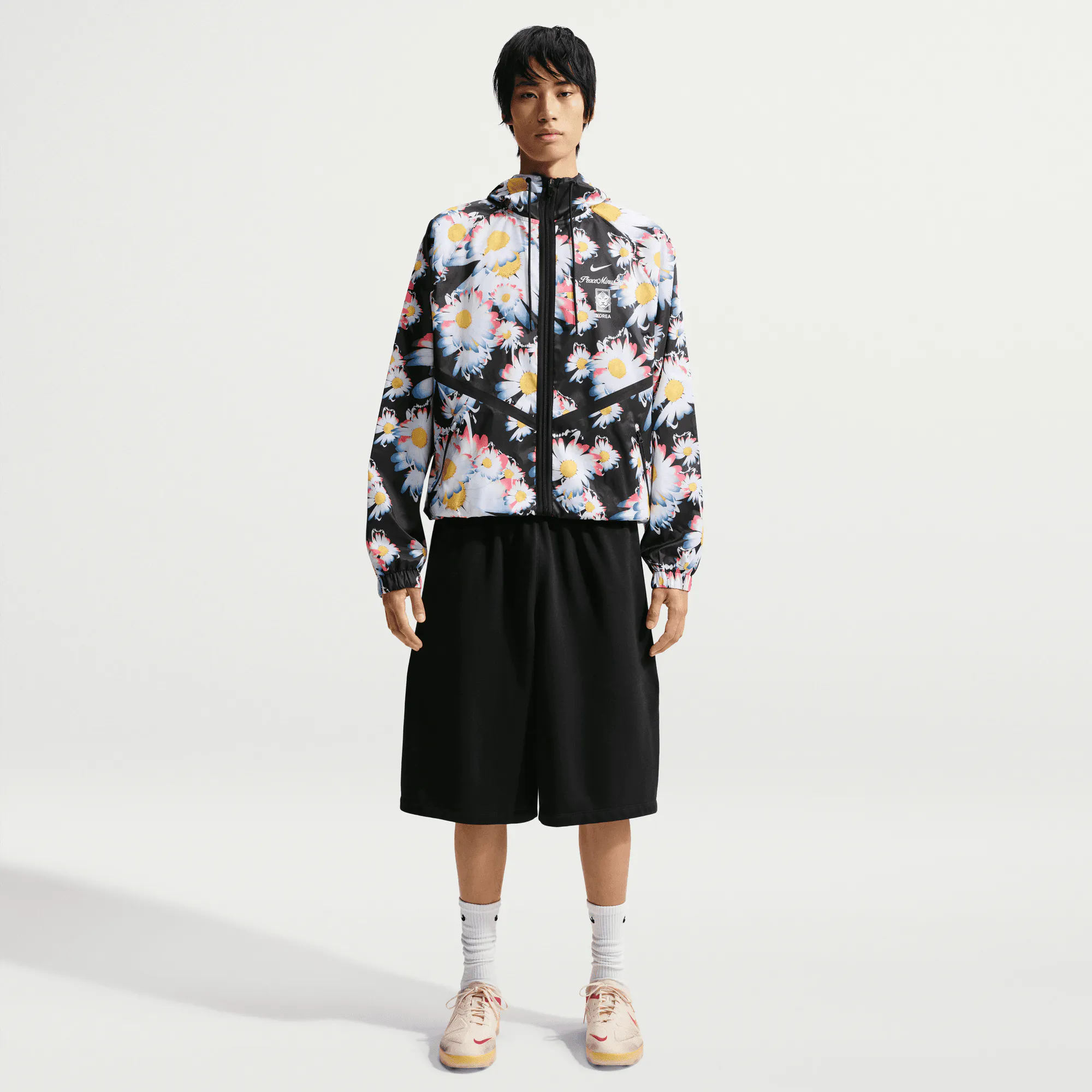 Image of Nike - PEACEMINUSONE Korea Anthem Jacket - (Black/White)