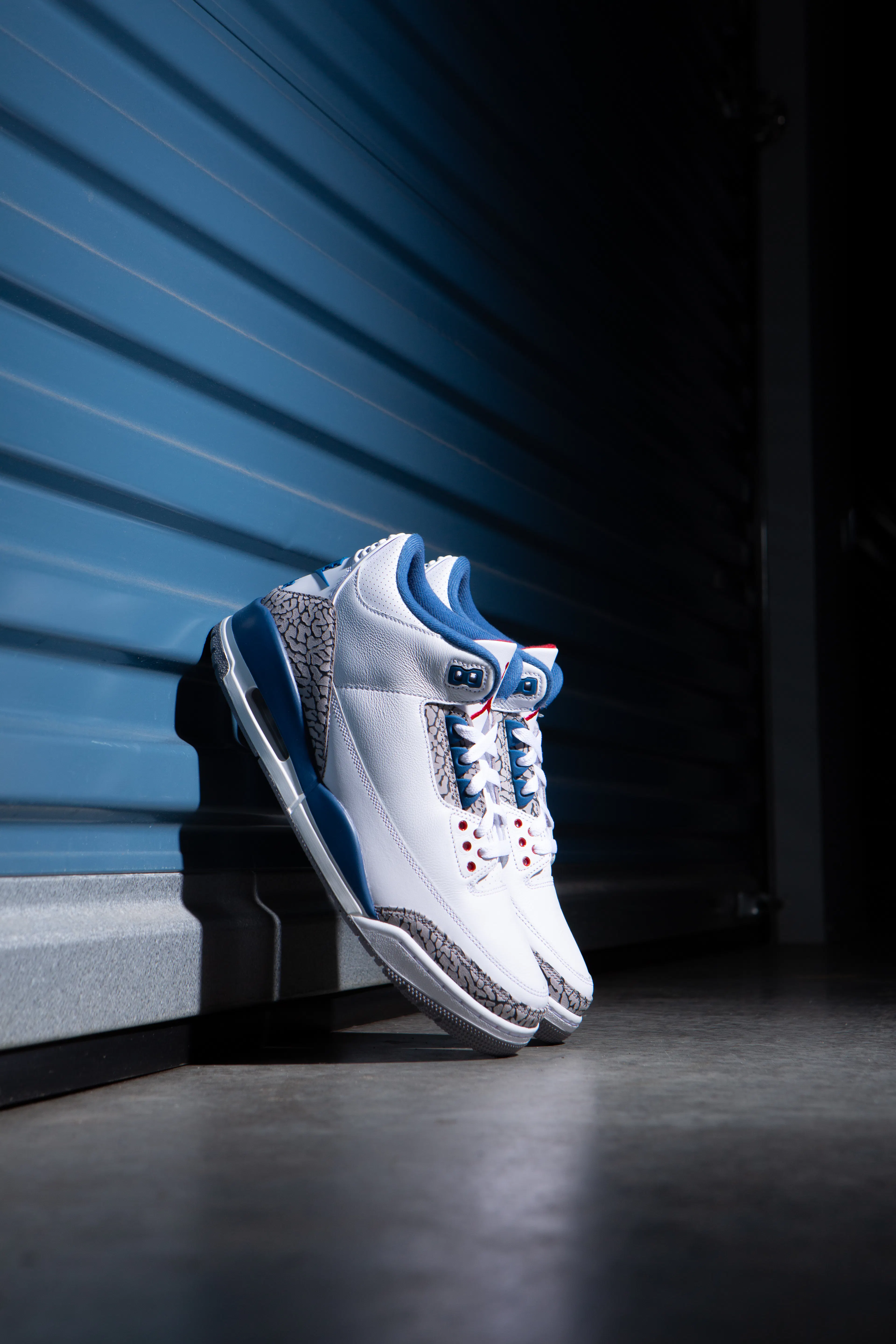 Image of 'True Blue' Air Jordan 3