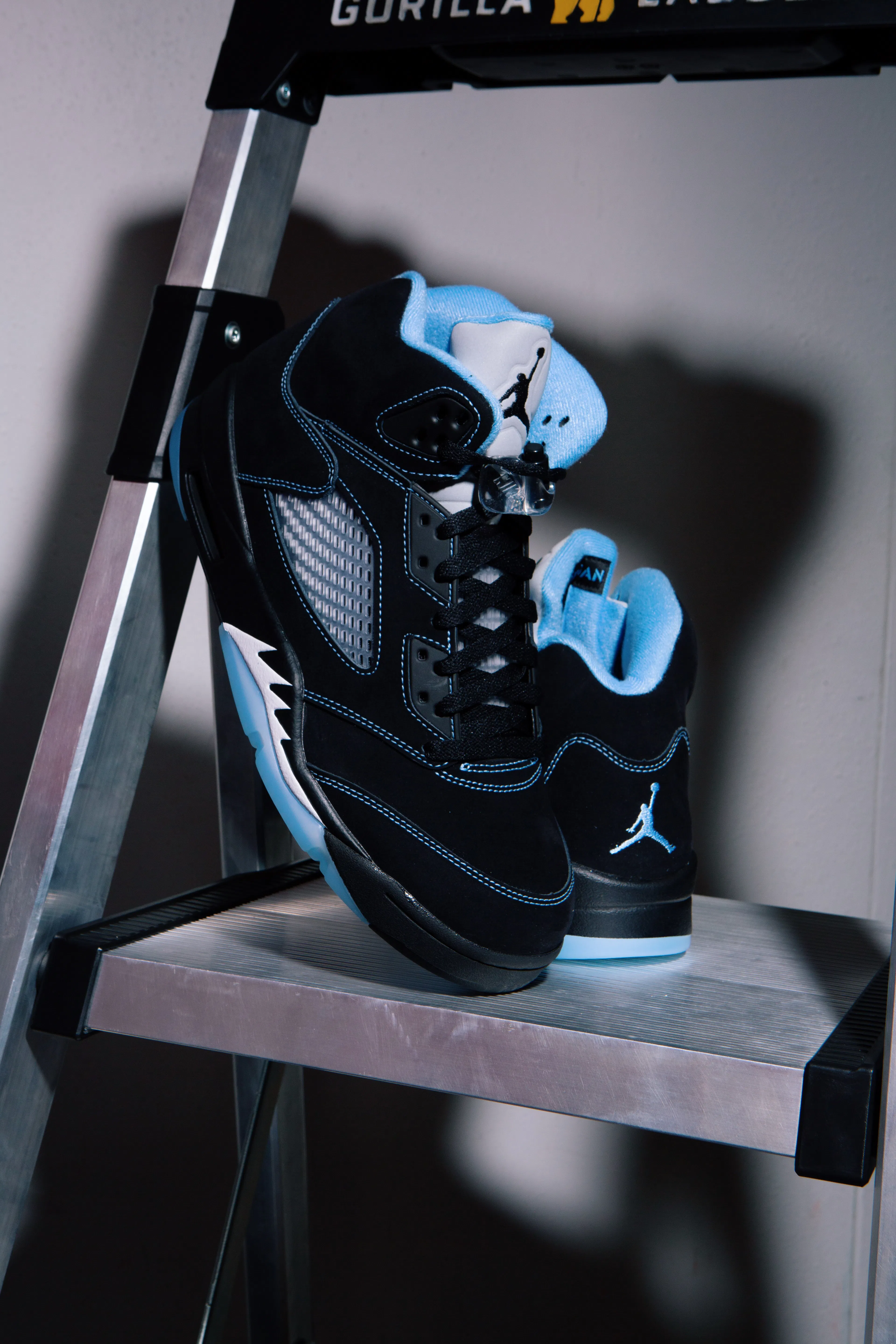 Image of AJ 5 Black UNC