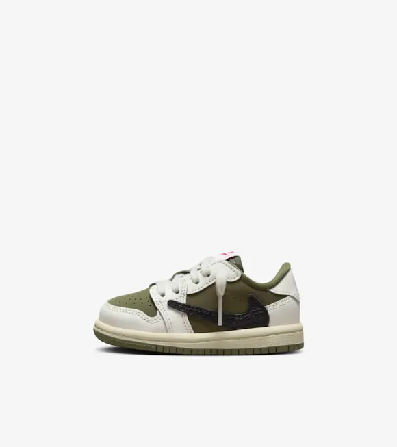 Hero image for Air Jordan 1 Low x Travis Scott para infantil