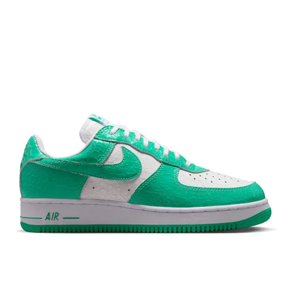 Hero image for Air Force 1 '01 "Cracked Leather" -Menta