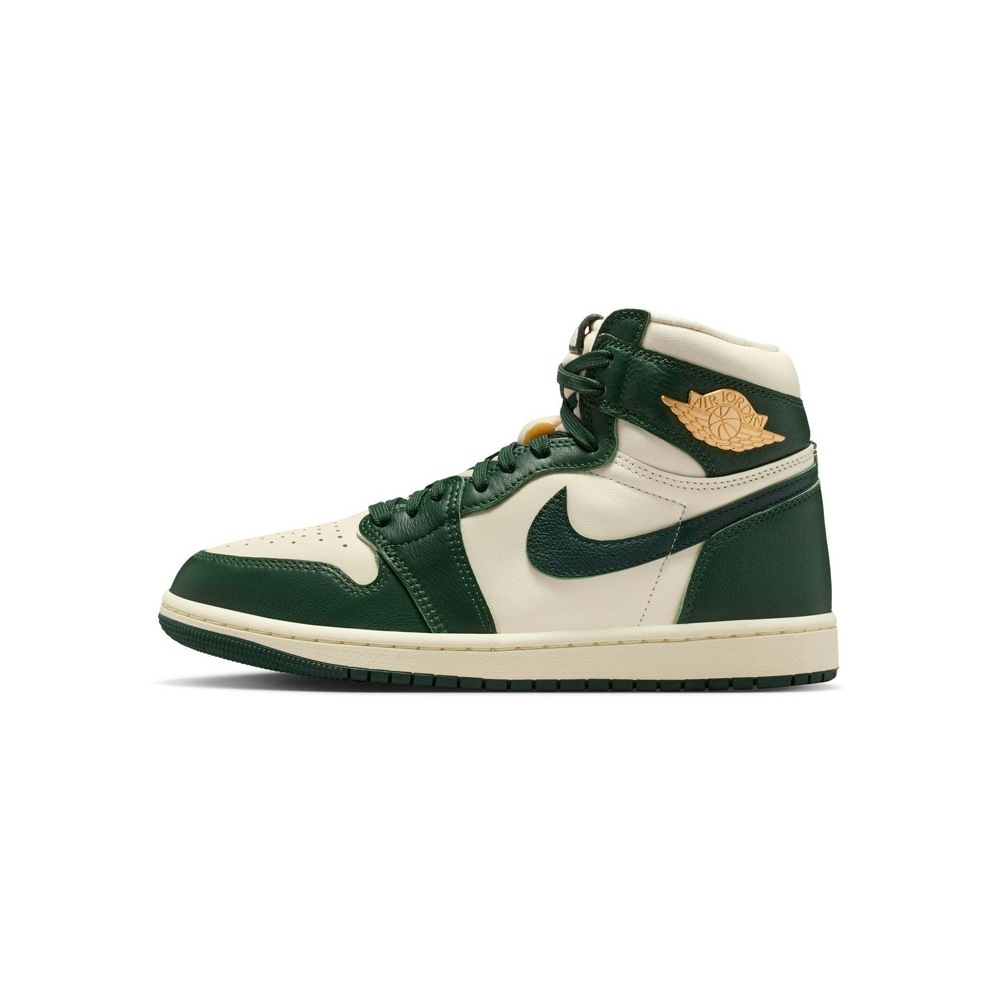Image of Womens Air Jordan 1 High OG 'Pale Ivory/Pro Green'
