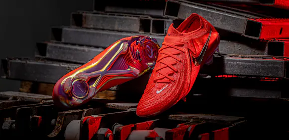 Hero image for Nike Phantom GX II EH9