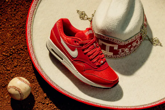 Hero image for Nike Air Max 1 'Rangers'
