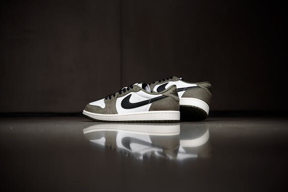 Hero image for Air Jordan 1 Retro Low 'Medium Olive'