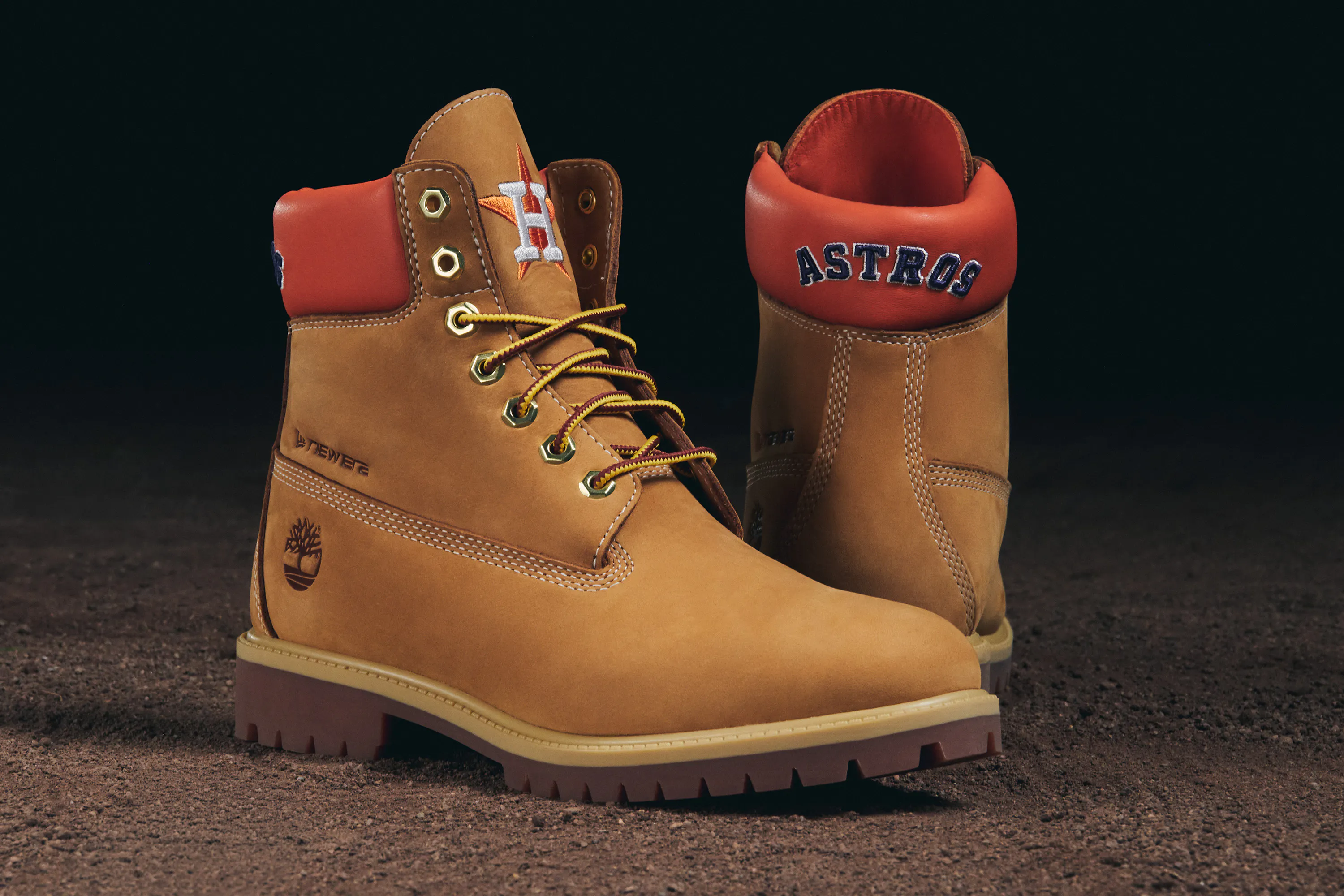 Hero image for New Era x Timberland Houston Astros 6" Prem Boots