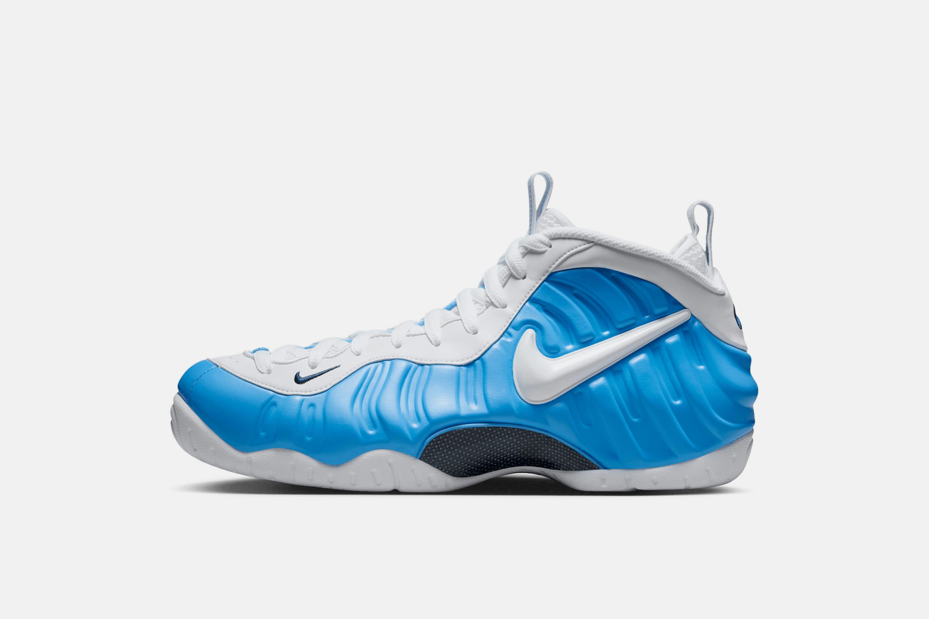 Hero image for Nike Air Foamposite Pro 'UNC'
