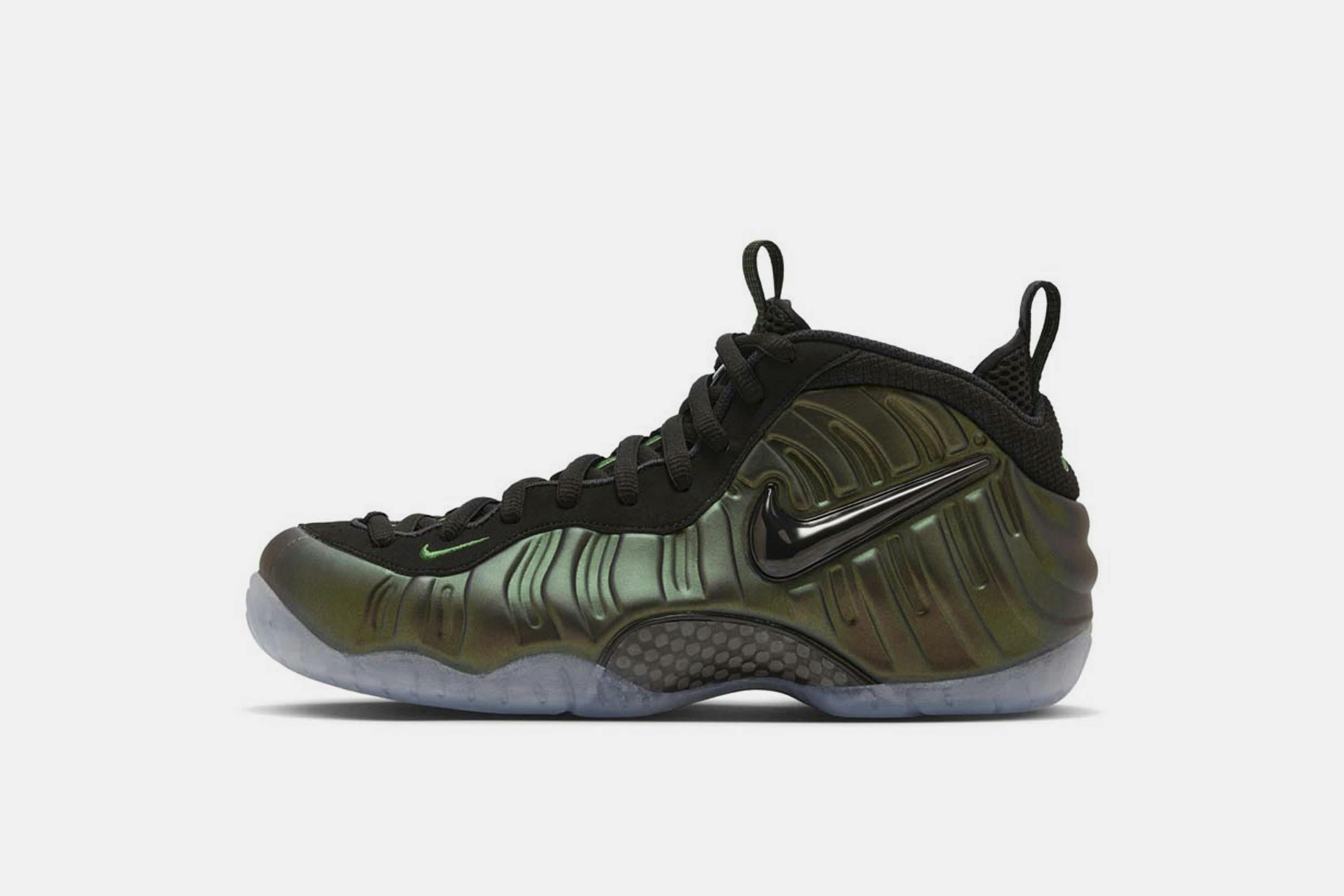 Hero image for Nike Air Foamposite Pro 'Pine Green'