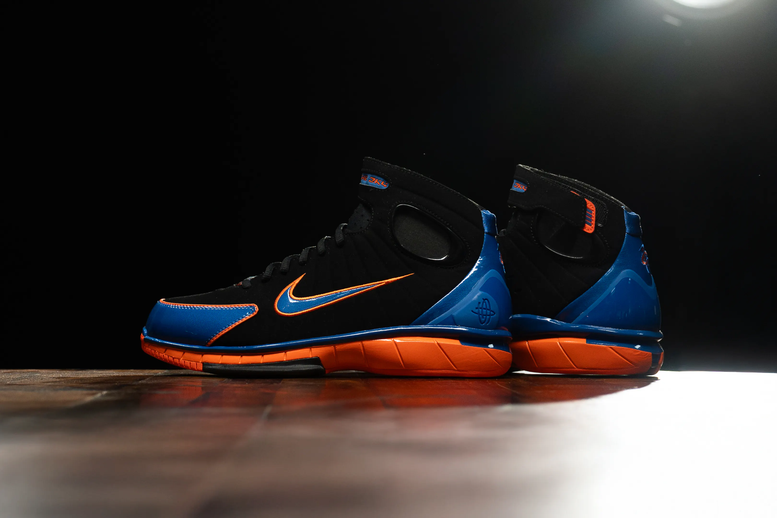 Image of Nike Air Zoom Huarache 2K4 'Knicks'