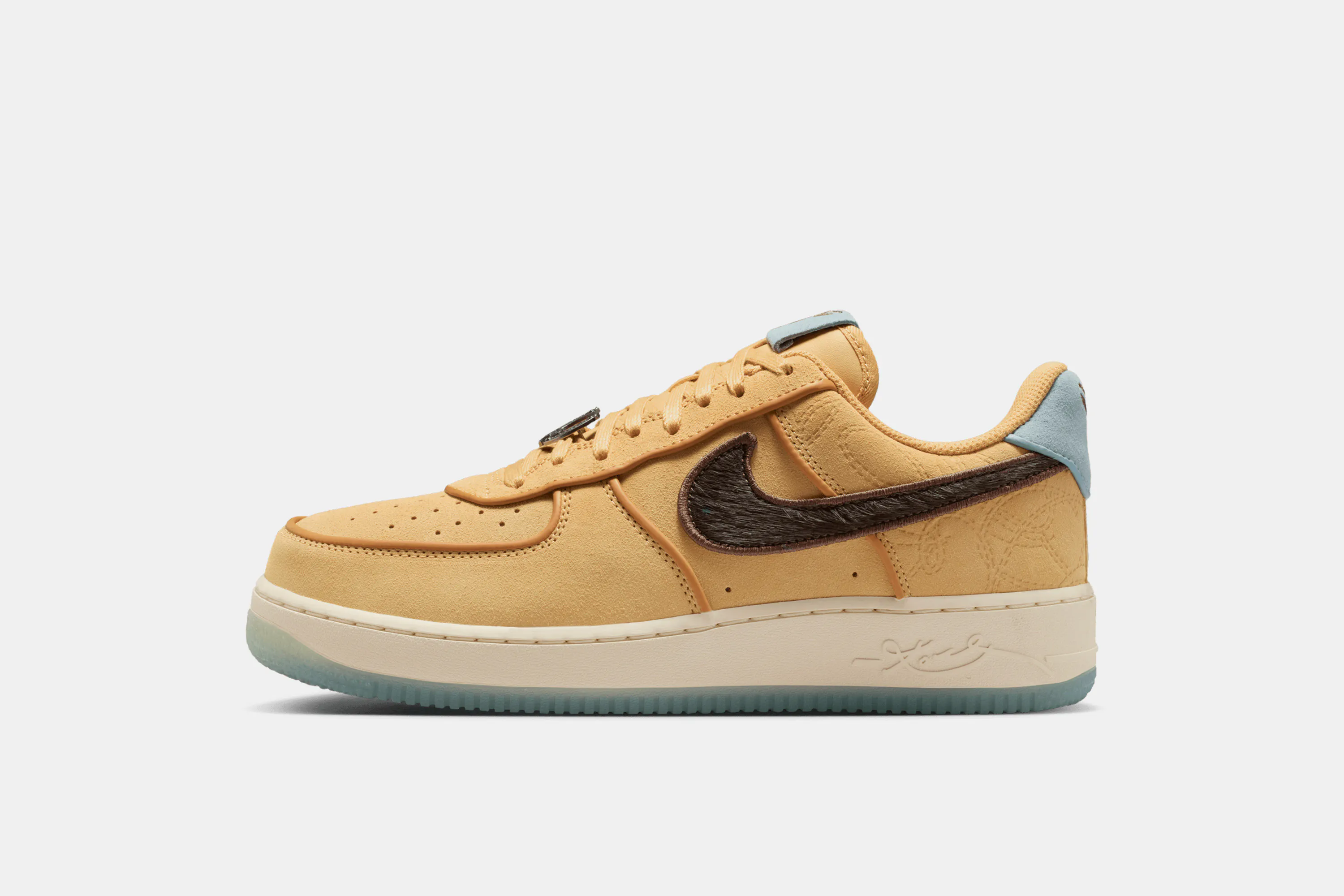 Hero image for Kobe Bryant x Nike Air Force 1 Low Protro 'Siempre Hermanos'