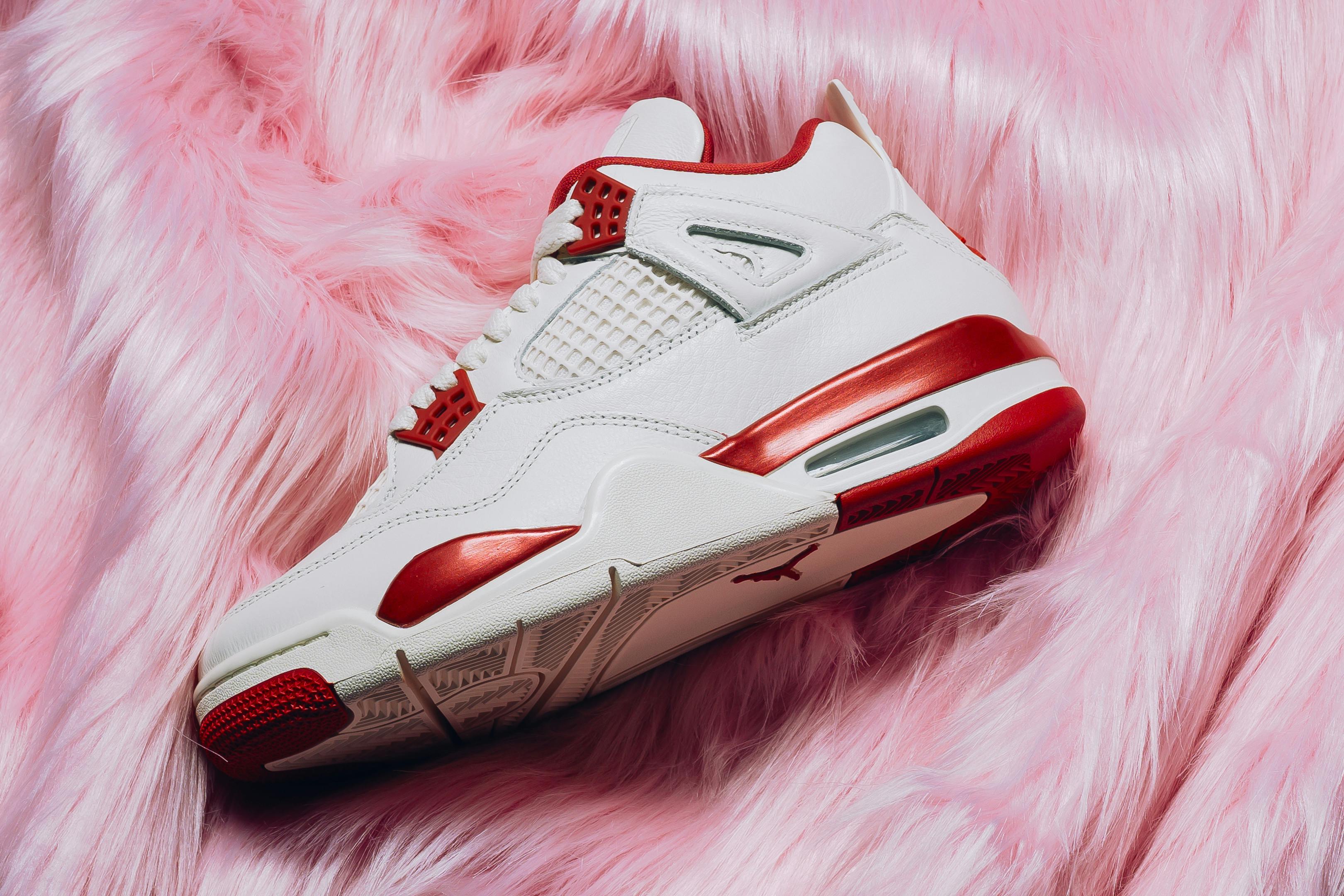 Image of Air Jordan 4 Retro 'Valentine's Day' (W)