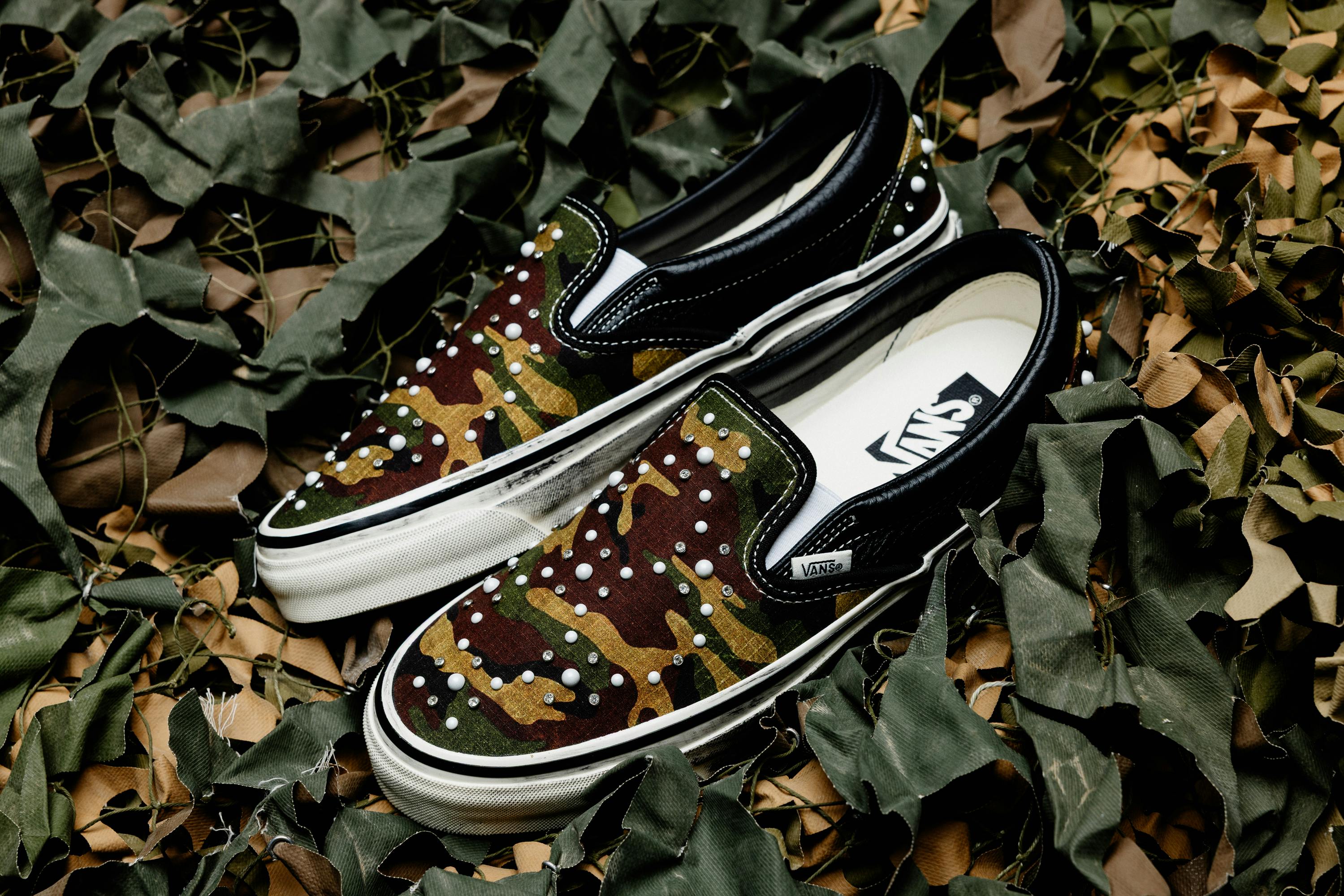 Hero image for Vans LX Classic Slip On 98 'Pearlized Pack'