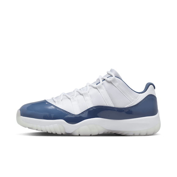 Air jordan xi low bleu marine on sale