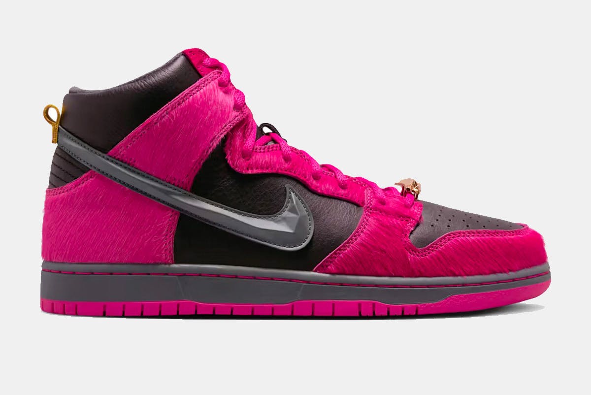 Nike sb dunk hot sale high pink