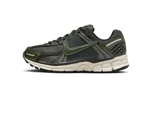 Image of Nike Womens Zoom Vomero 5 Shoes