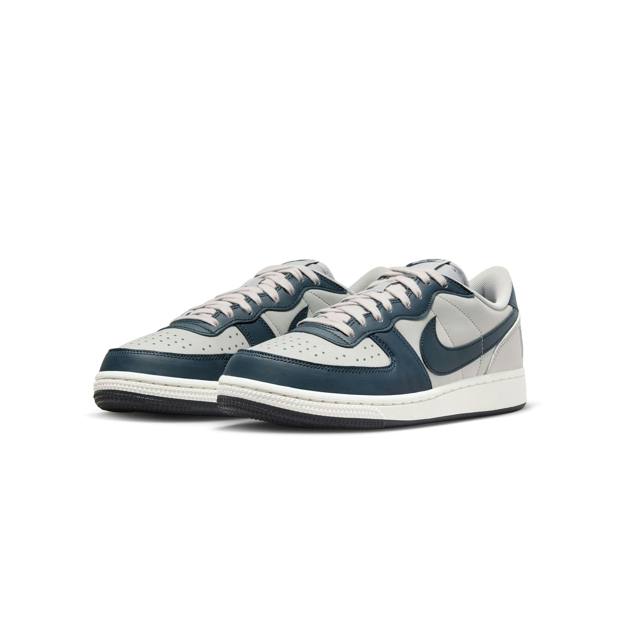 靴 nike terminator low oh Nike Terminator Low | Foot Locker