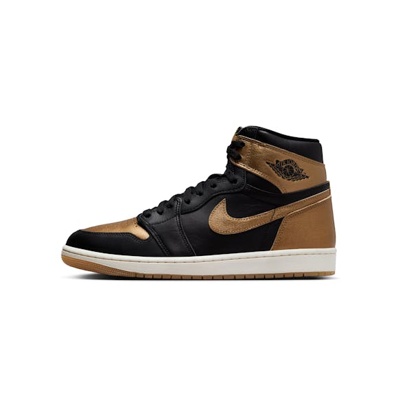 Hero image for Air Jordan 1 Mens Retro High OG Shoes