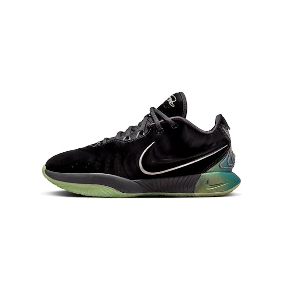 Hero image for Nike Mens LeBron XXI Shoes