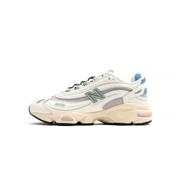 Hero image for New Balance Mens 1000 Shoes