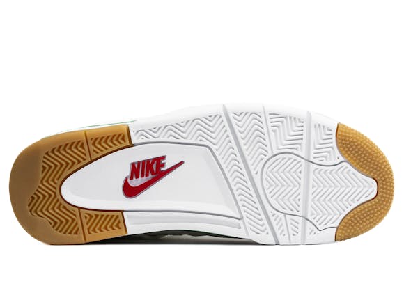 Nike SB x Air Jordan 4 Retro SP Nike SB x Air Jordan 4 Retro SP