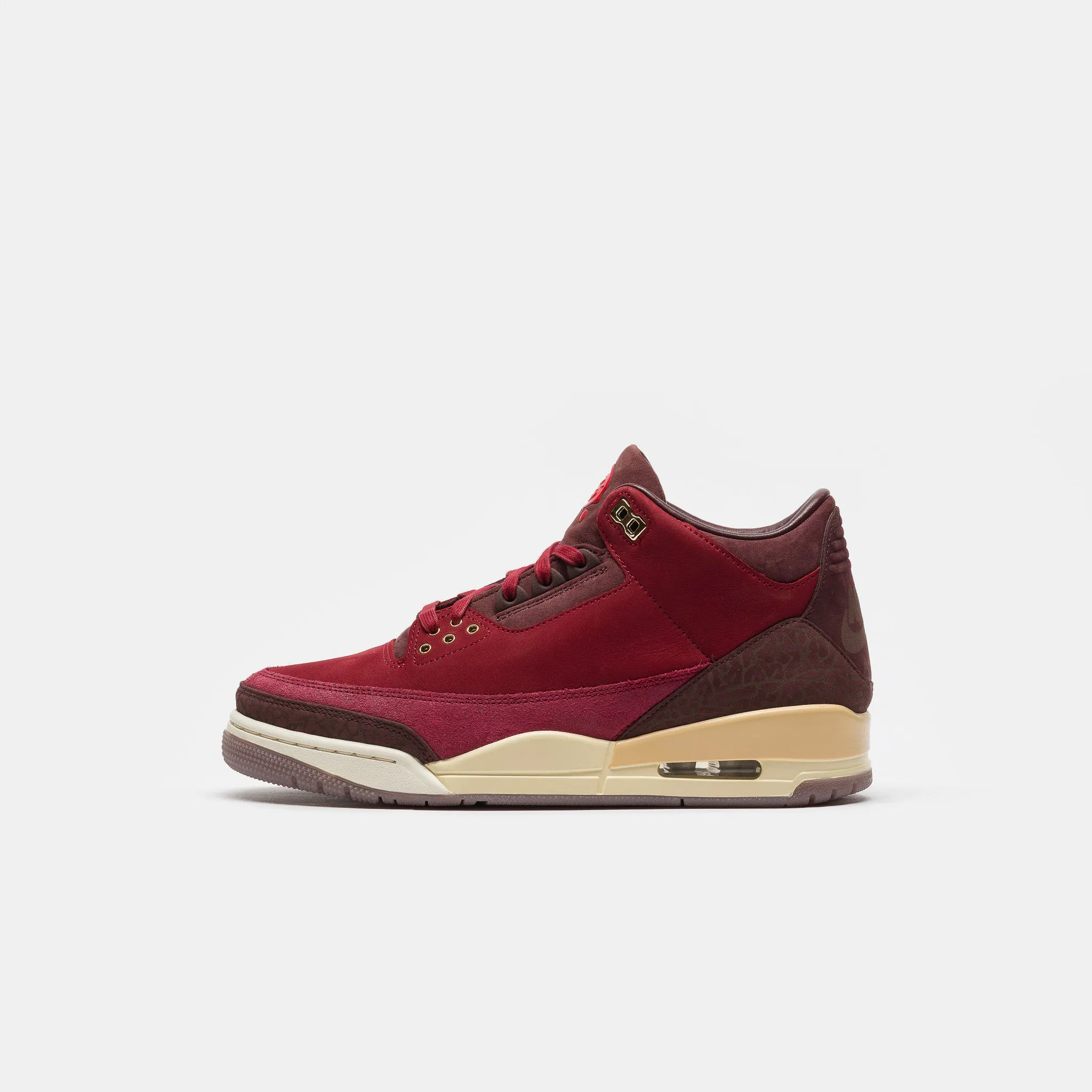 Hero image for Air Jordan 3 Sneaker in Team Red/Metallic Gold/Burgundy Crush