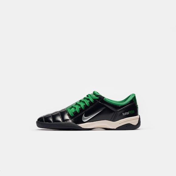Hero image for .SWOOSH Total 90 SP Sneaker in Black/Metallic Silver/Apple Green