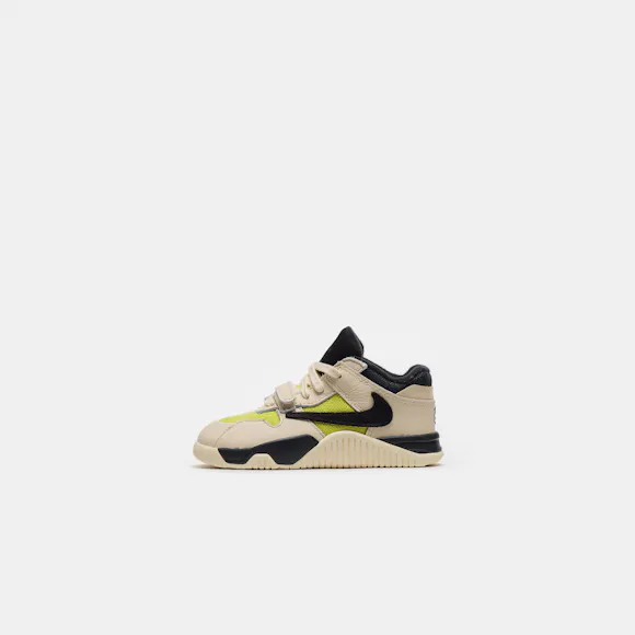 Hero image for Jumpman Jack Toddler Sneaker in Muslin/Black/Bright Citrus