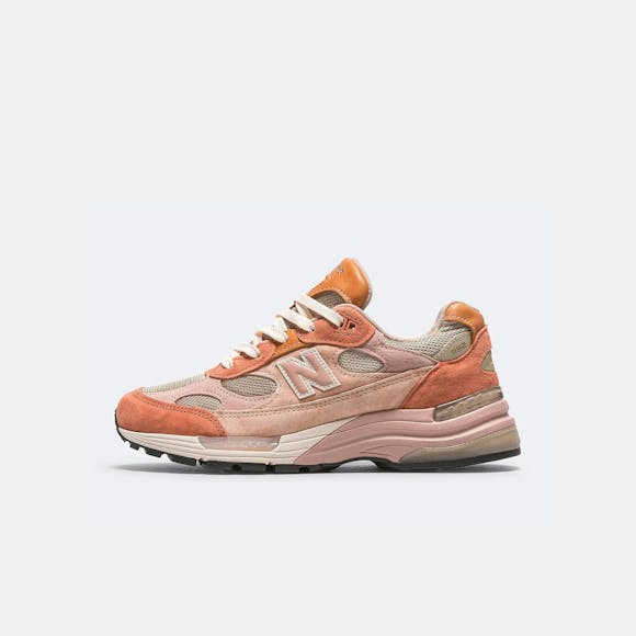 Hero image for Joe Freshgoods 992 Sneaker in Rose Smoke/Misty Rose