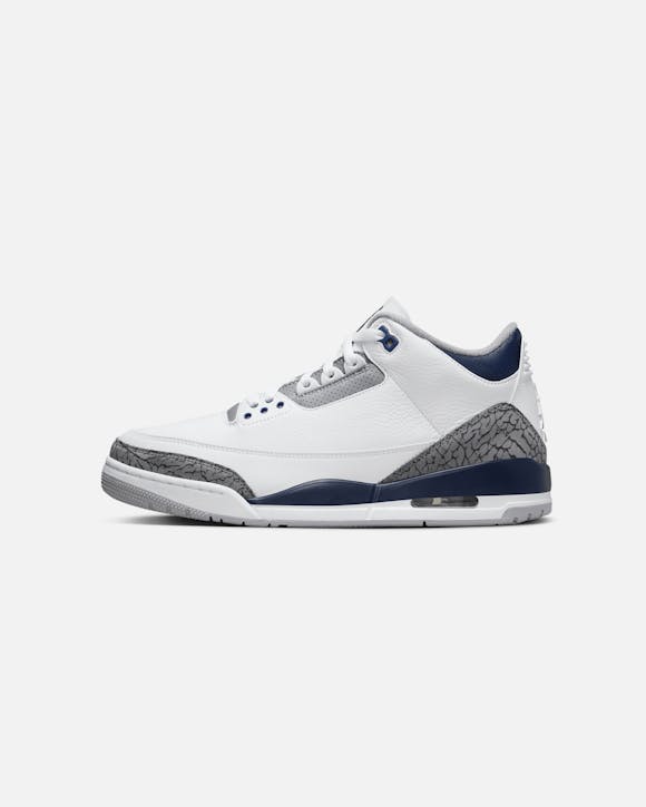 Hero image for Air Jordan 3 Retro "Midnight Navy"