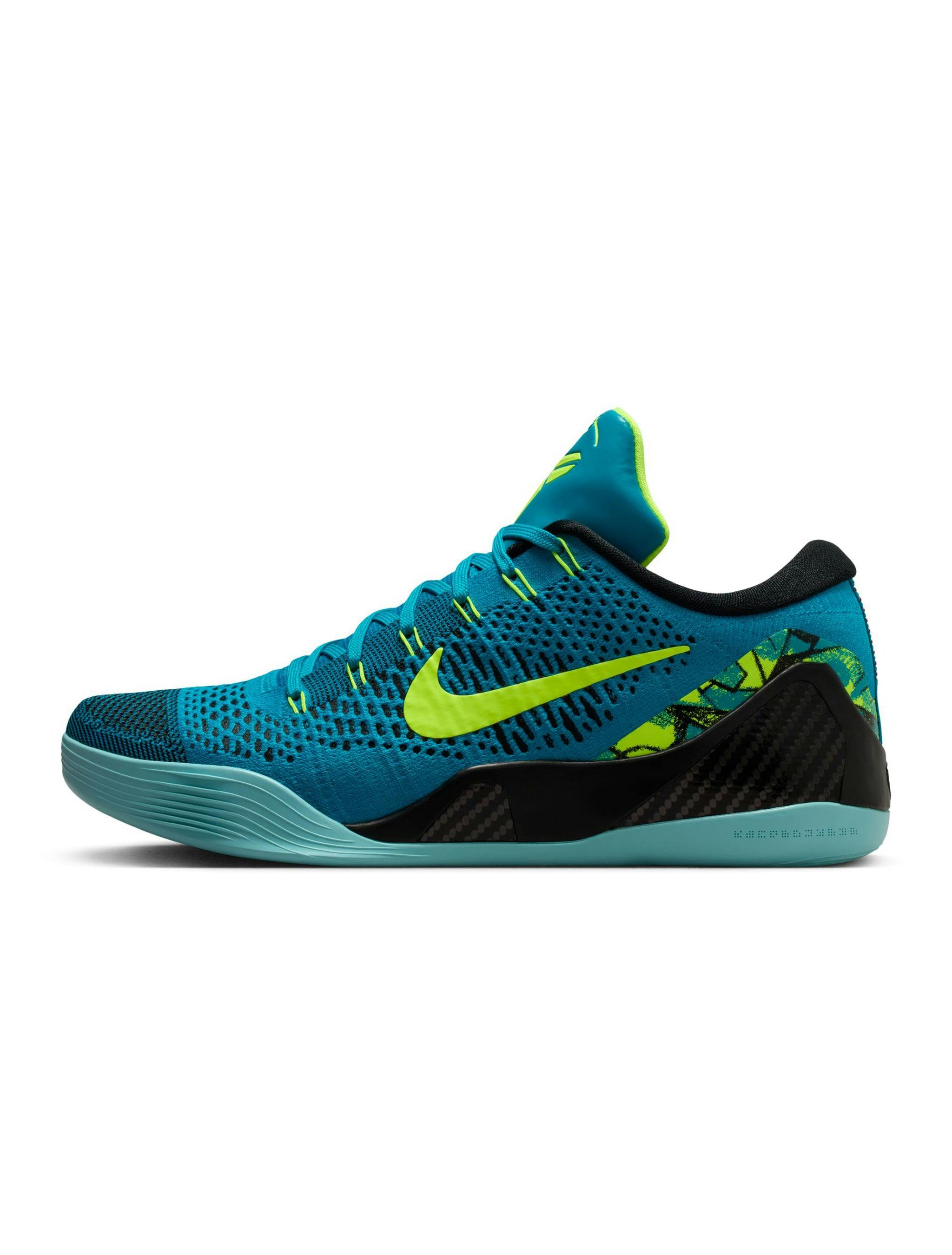Image of Nike Mens Kobe IX Elite Low Protro - Perspective