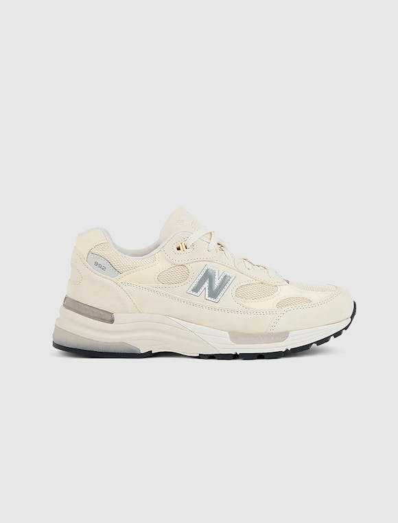 Hero image for NEW BALANCE MADE IN USA 992 CORE "CALCIUM"