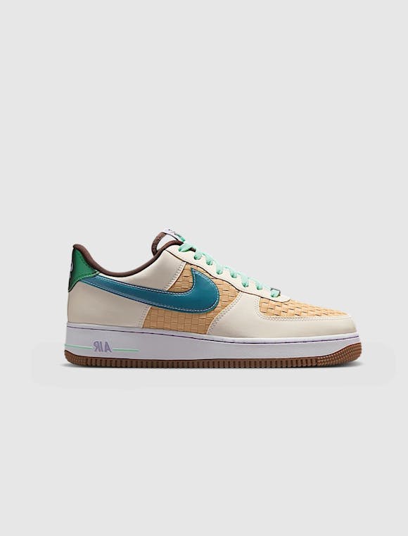 Hero image for NIKE AIR FORCE ONE RETRO "EASTER"