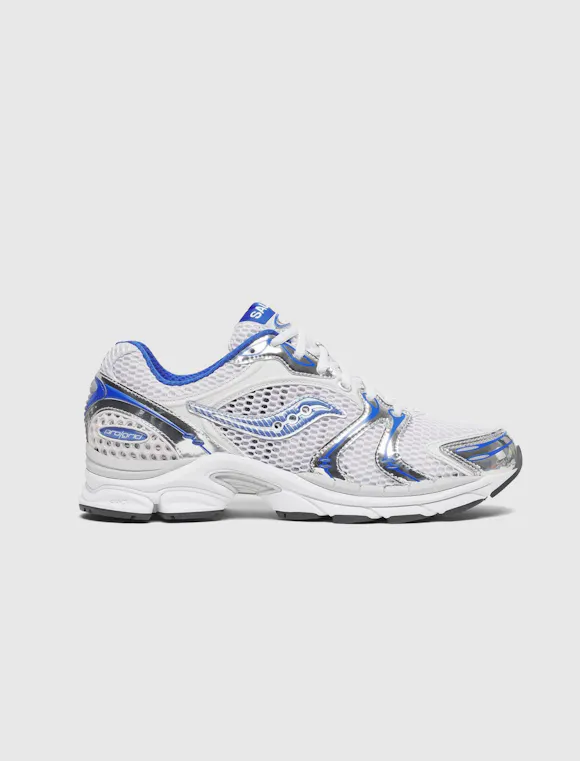 Hero image for SAUCONY PROGRID TRIUMPH 4 "BLUE MOON COLLECTION"