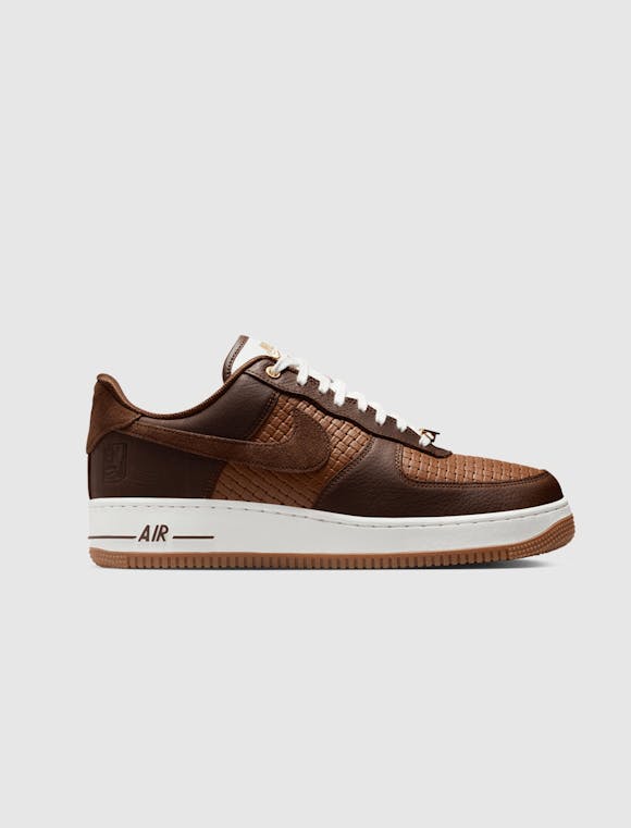 Hero image for NIKE AIR FORCE 1 07' LV8