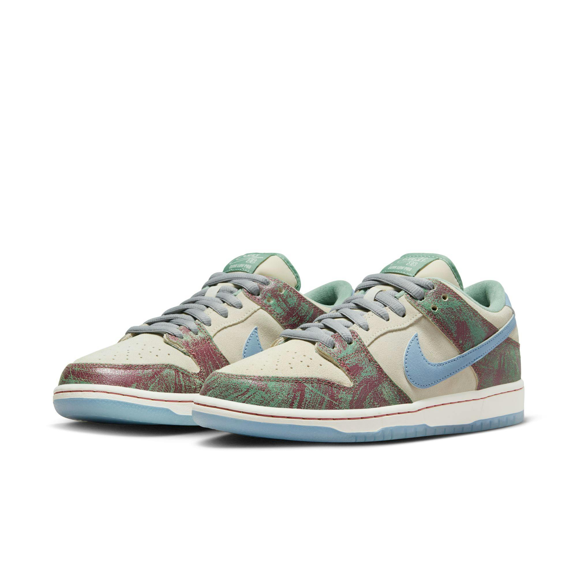 NIKE SB X CRENSHAW SKATE CLUB DUNK LOW