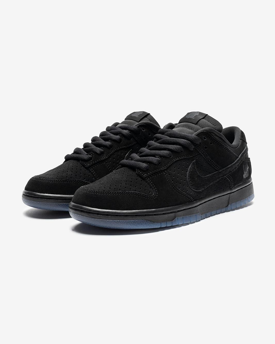 all black nike dunks