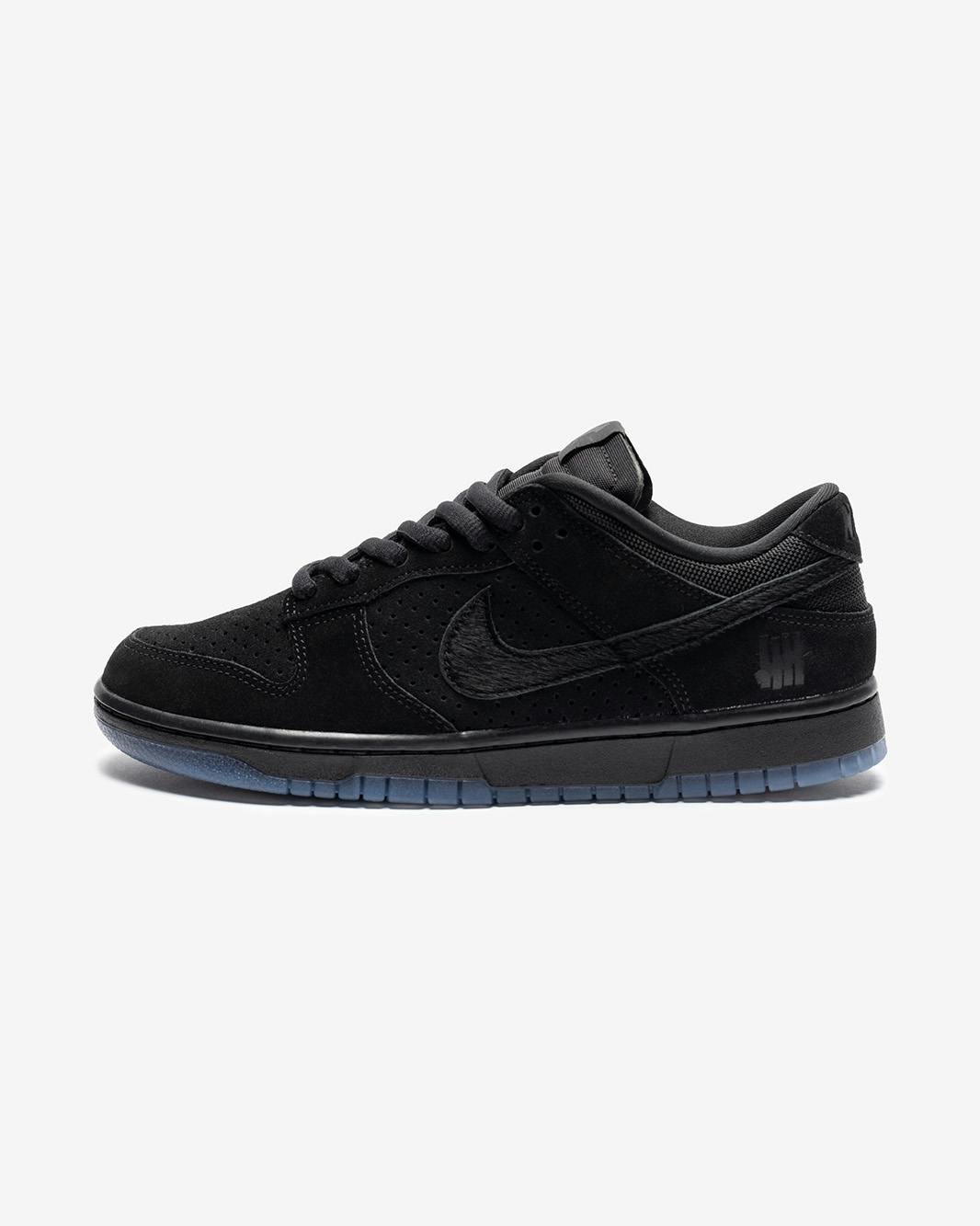 all black dunks