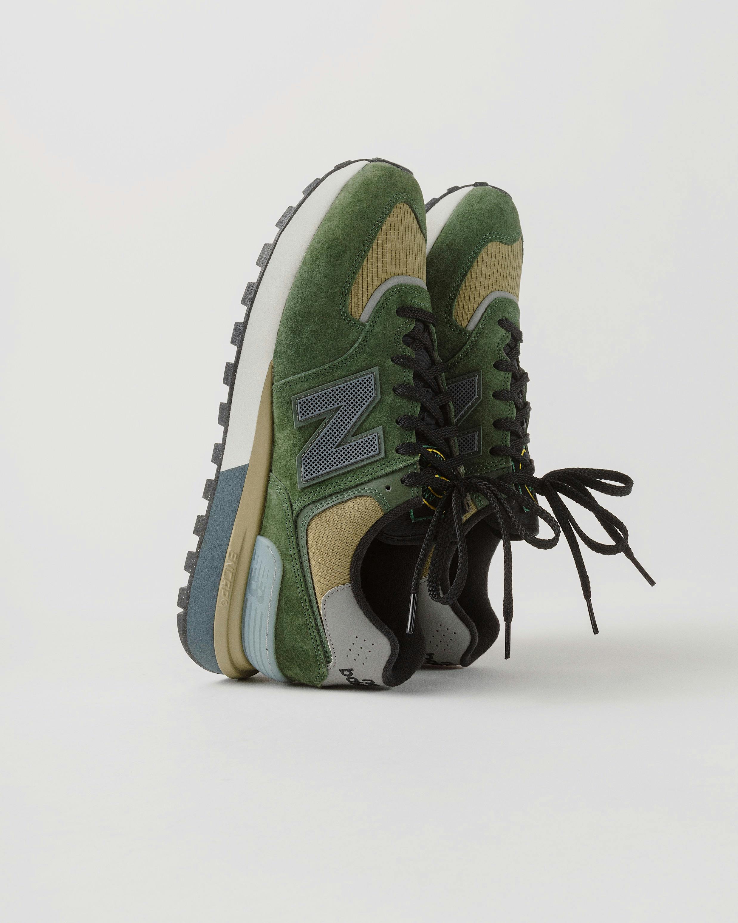 Stone Island X 574 Legacy 'Dark Green' - New Balance