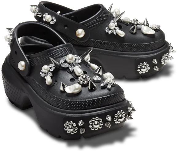 Hero image for 시몬 로샤 X 크록스 스톰프 클로그