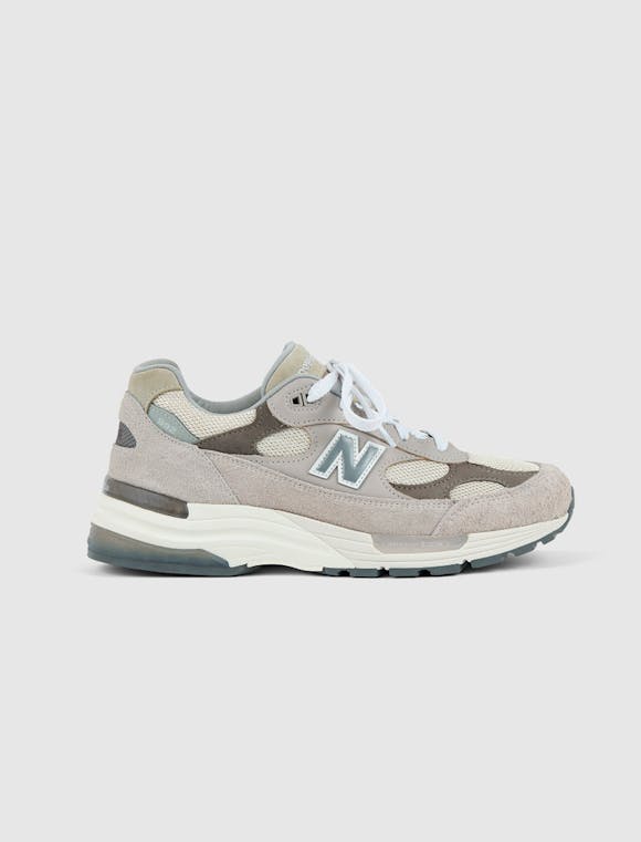 Hero image for NEW BALANCE MADE IN USA 992 CORE "MOONROCK"
