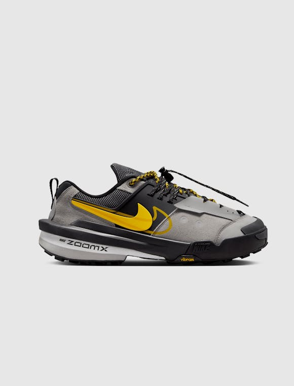 Hero image for NIKE X SACAI ZEGAMADOME "MATTE SILVER/TOUR YELLOW"
