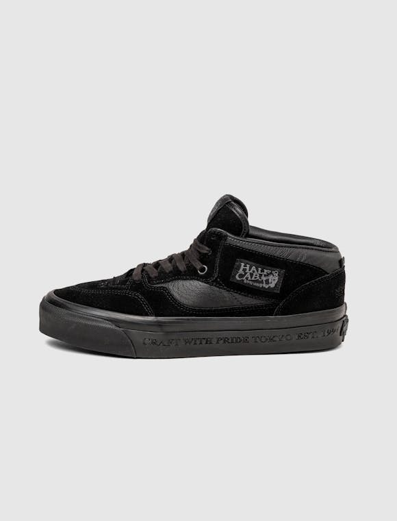 Hero image for VANS X NEIGHBORHOOD OTW HALF CAB 33 "BLACK"