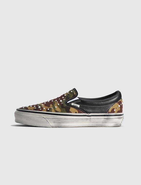 Hero image for VANS LX PREMIUM SLIP ON 98 "PEARLIZED CAMO/BLACK"