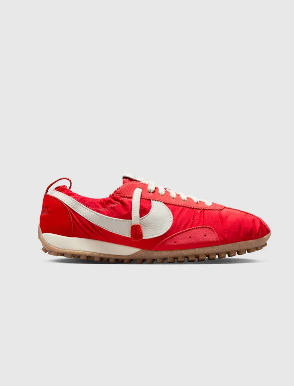 Hero image for NIKE MOON SHOE SP X JACQUEMUS "UNIVERSITY RED"
