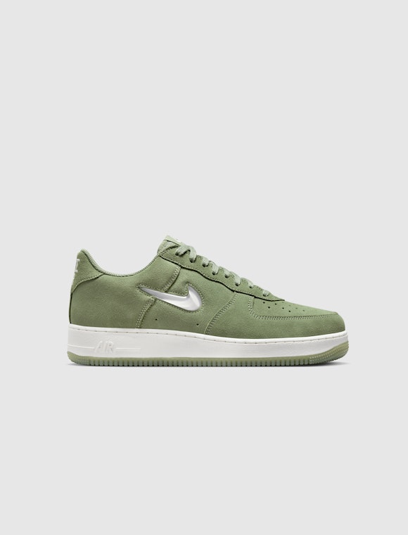 Hero image for NIKE AIR FORCE 1 LOW RETRO "OIL GREEN"