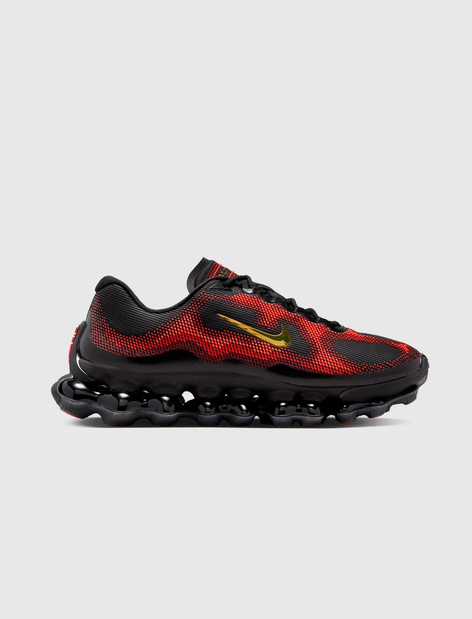 Image of NIKE AIR LIQUID MAX "BRIGHT CRIMSON & FIRE RED"