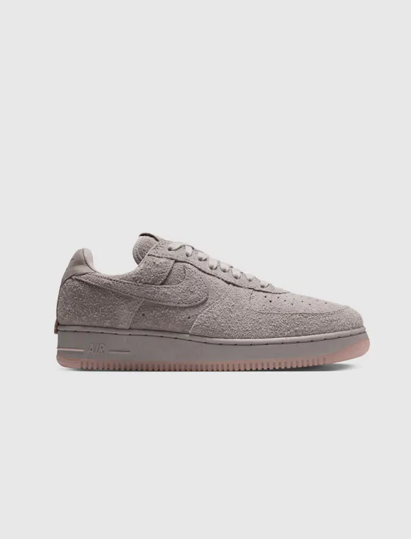 Hero image for NIKE AIR FORCE 1 '01 "MTA METROCARD"