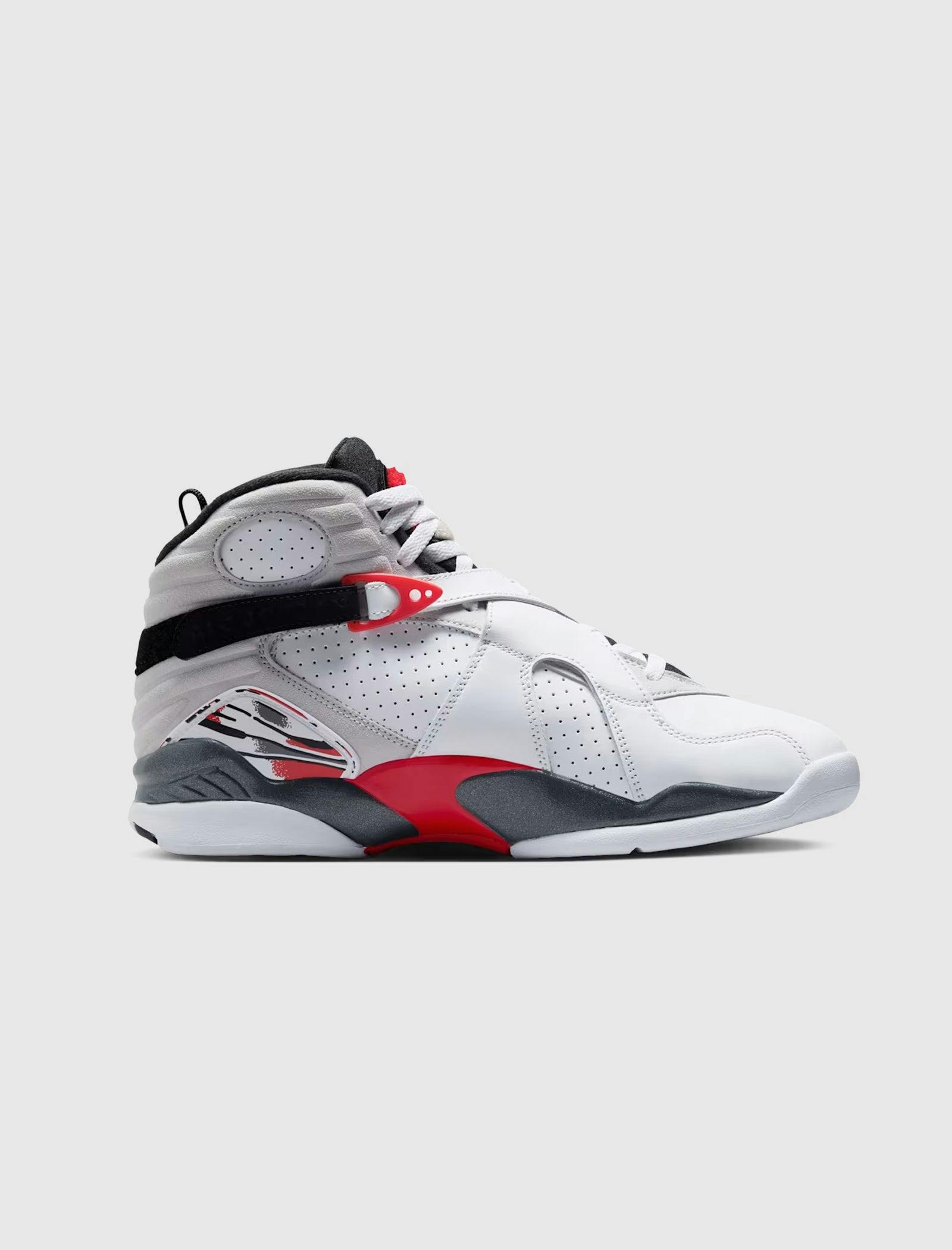 Hero image for AIR JORDAN 8 RETRO "BUGS BUNNY"